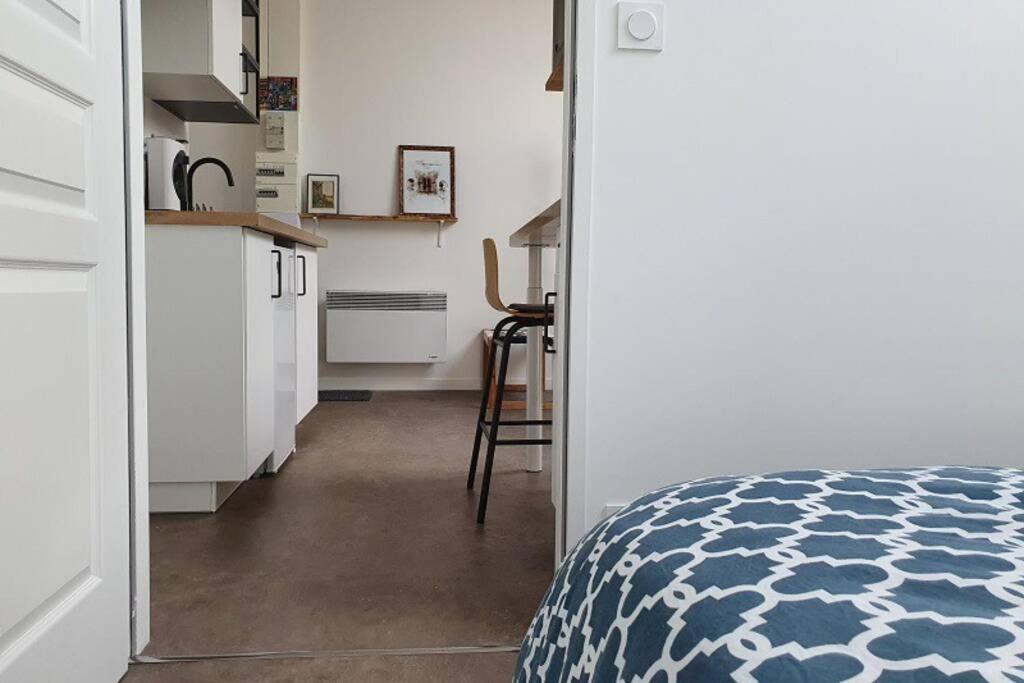 Vol De Nuit - Balade Urbaine Au Centre D'Epernay Apartman Kültér fotó